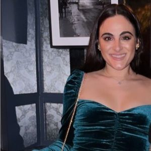 Meet your Posher, Constance